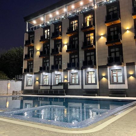Rayyan Hotel & Spa Tashkent Exterior foto