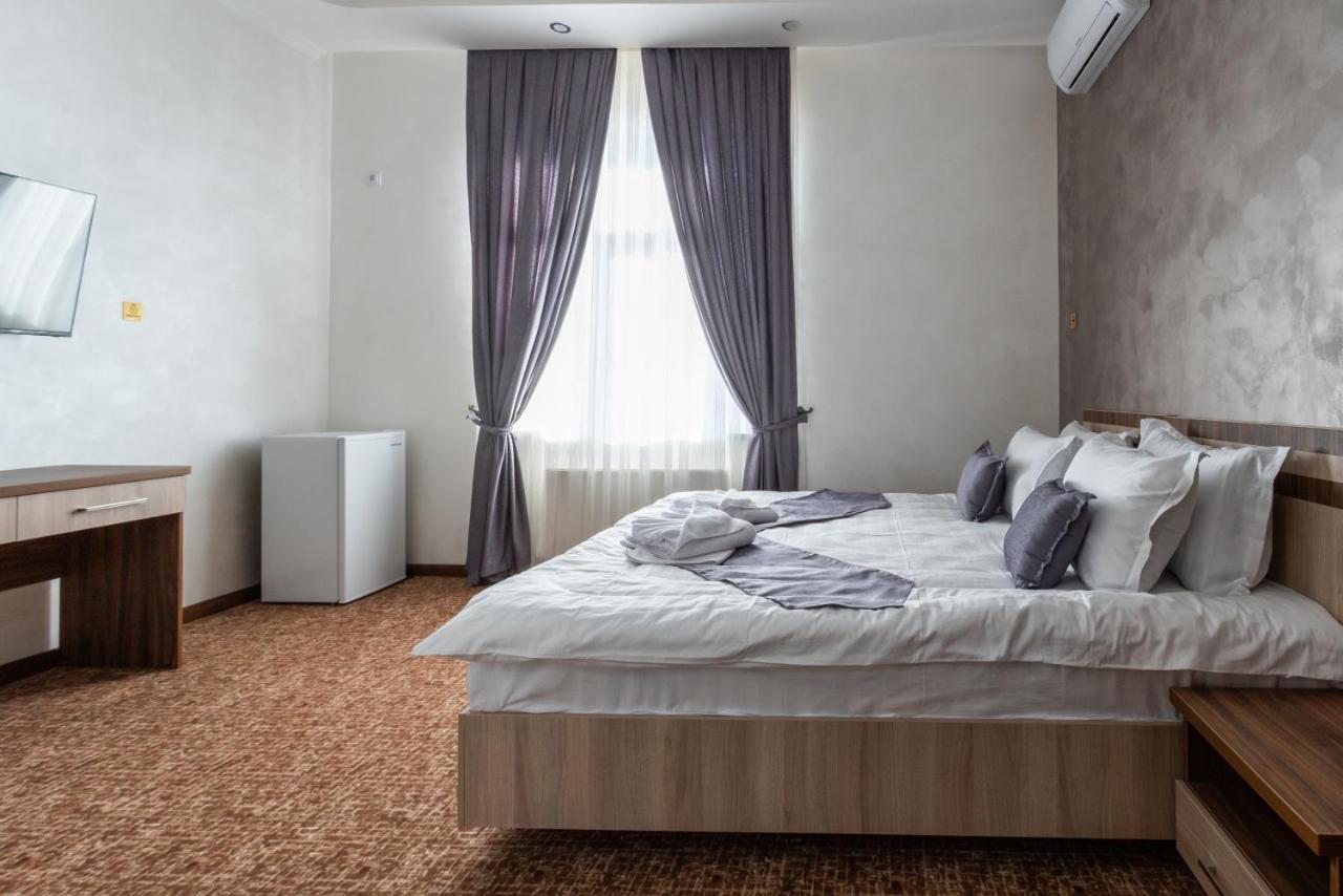 Rayyan Hotel & Spa Tashkent Exterior foto